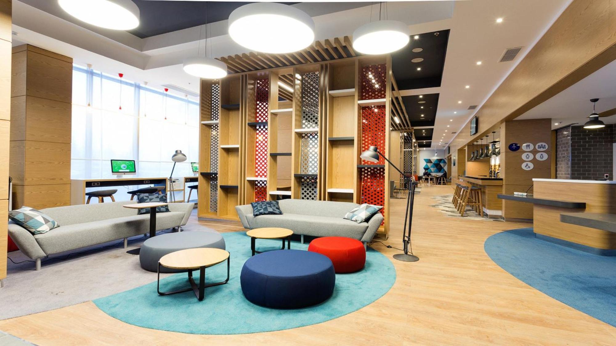 Holiday Inn Express - Astana - Turan By Ihg Ngoại thất bức ảnh
