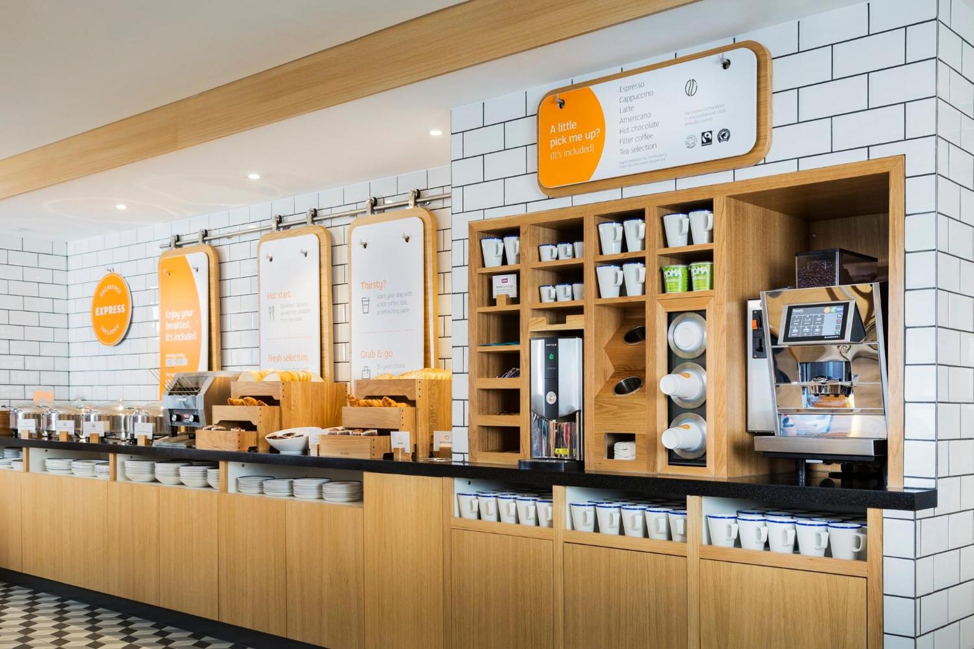 Holiday Inn Express - Astana - Turan By Ihg Ngoại thất bức ảnh