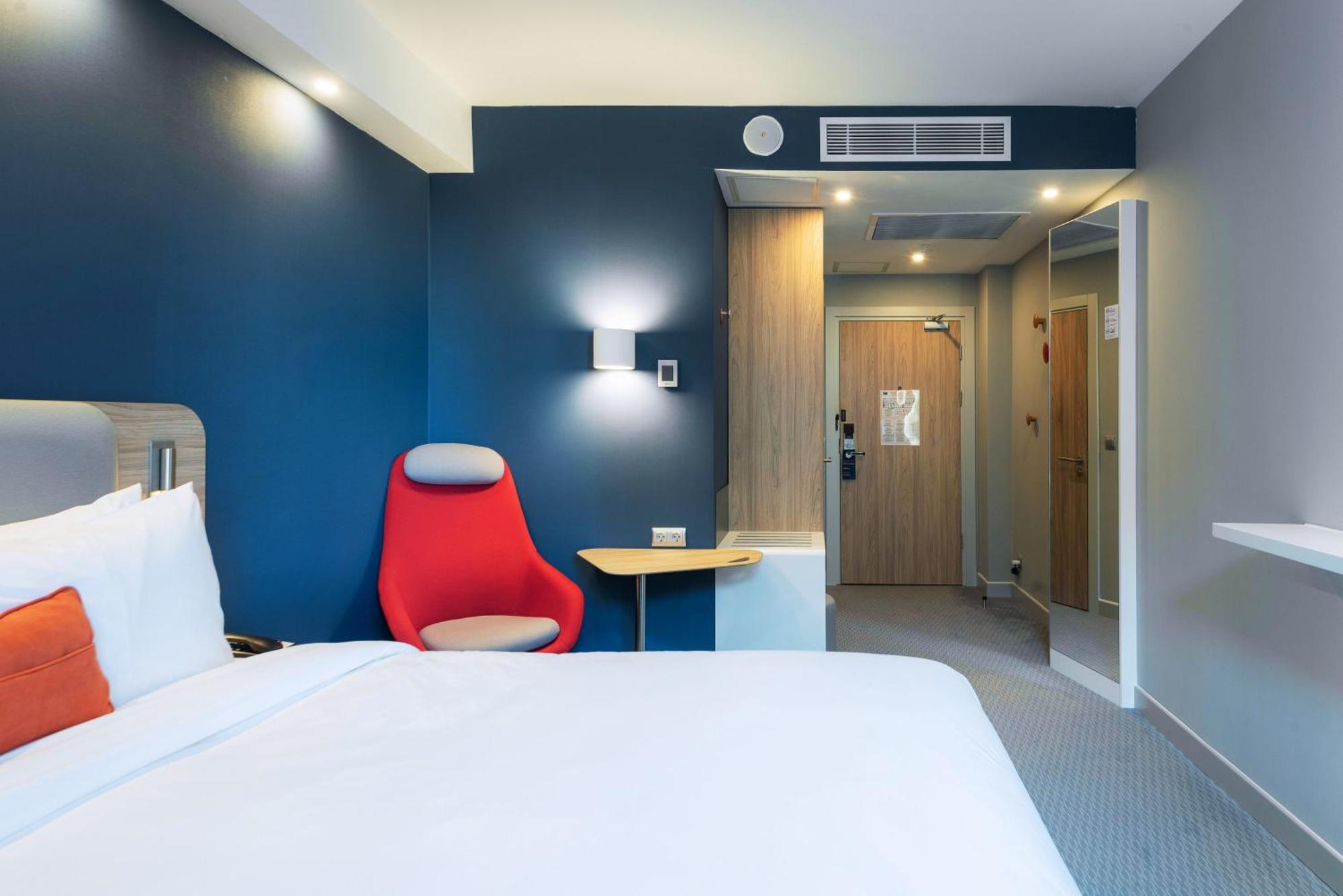 Holiday Inn Express - Astana - Turan By Ihg Ngoại thất bức ảnh