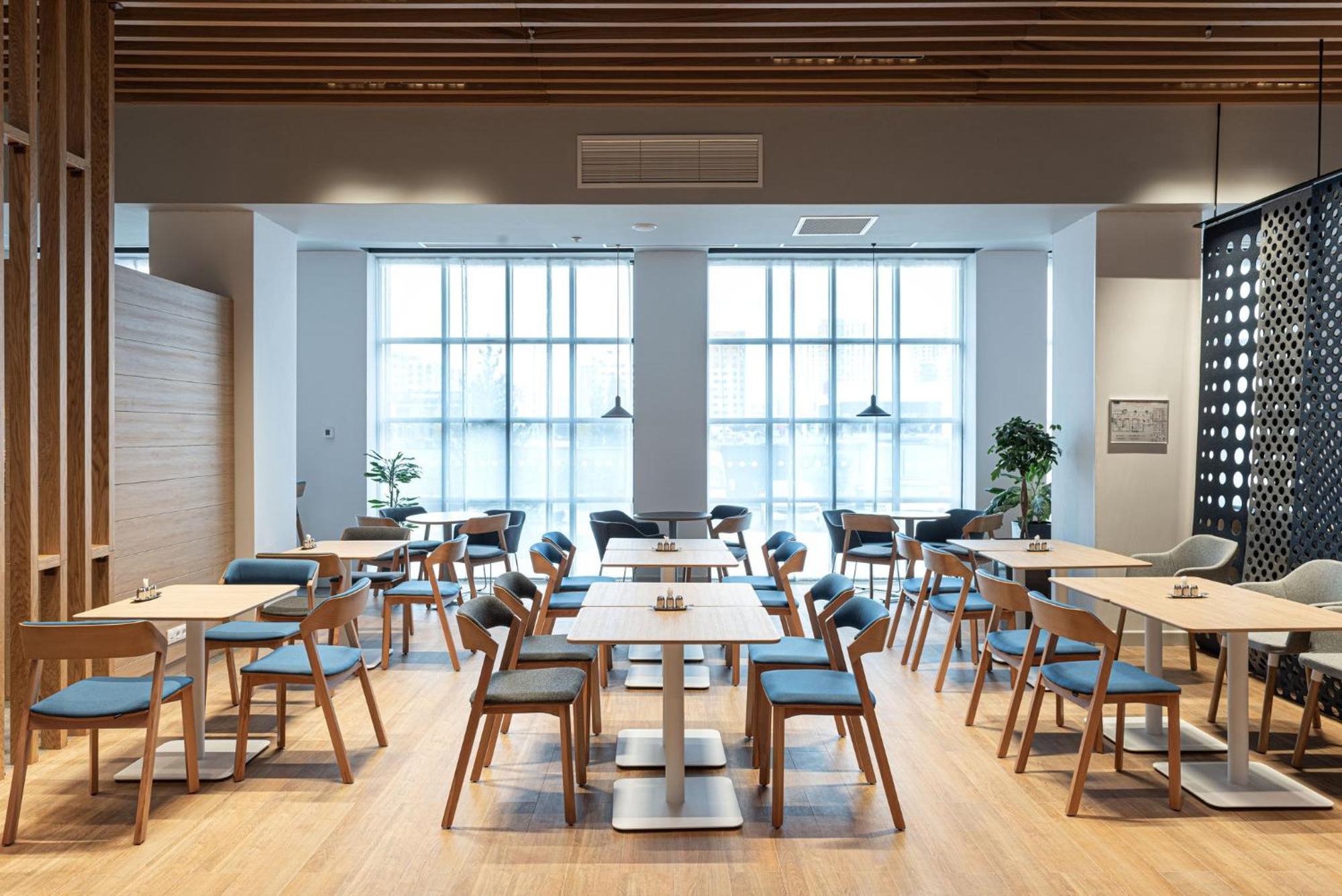 Holiday Inn Express - Astana - Turan By Ihg Ngoại thất bức ảnh