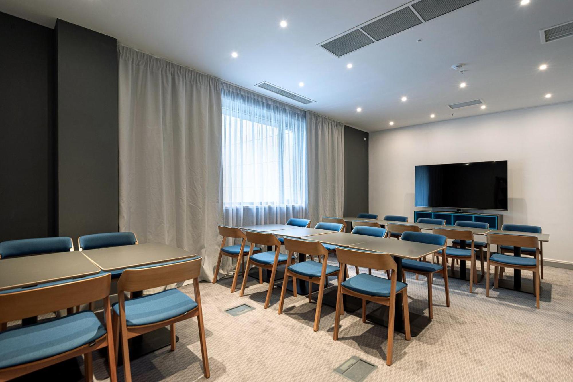 Holiday Inn Express - Astana - Turan By Ihg Ngoại thất bức ảnh