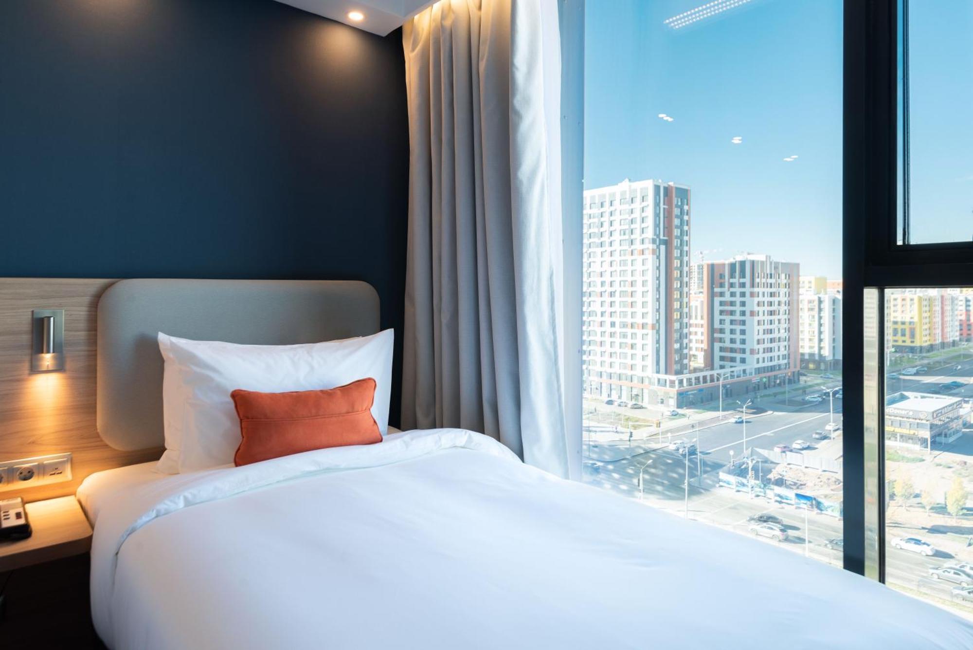Holiday Inn Express - Astana - Turan By Ihg Ngoại thất bức ảnh